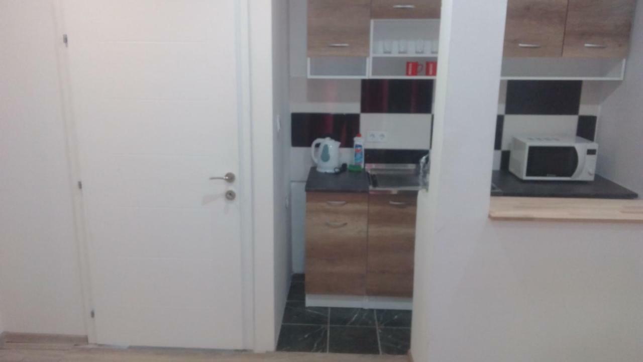 Apartmani Lana SJJ Exterior foto