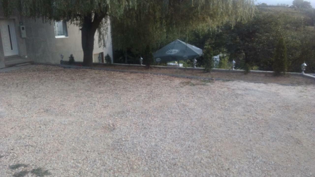 Apartmani Lana SJJ Exterior foto